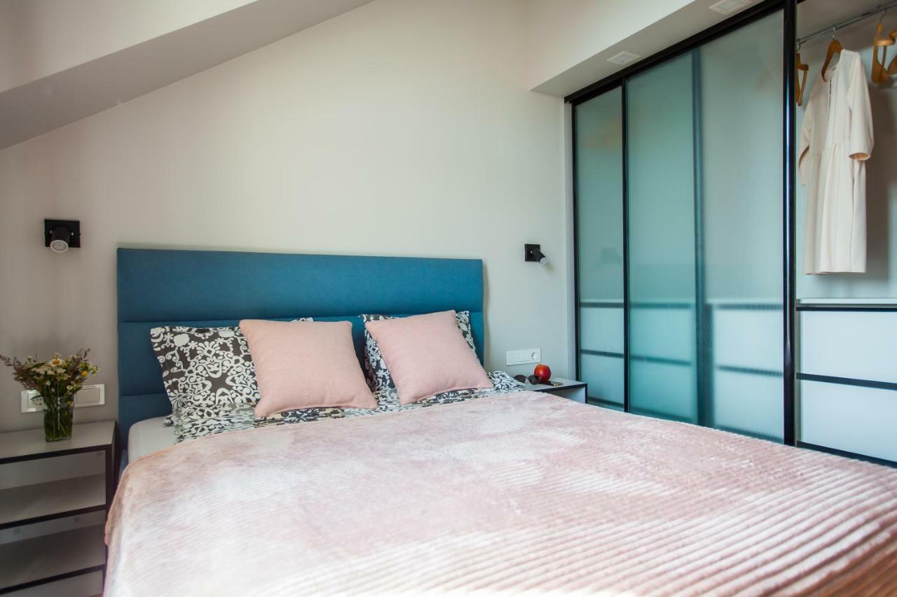 Penthouse In The City Center วิลนีอุส ภายนอก รูปภาพ